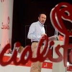 Alfredo Perez Rubalcaba durante su discurso,en el Congreso Extraordinario del PSOE