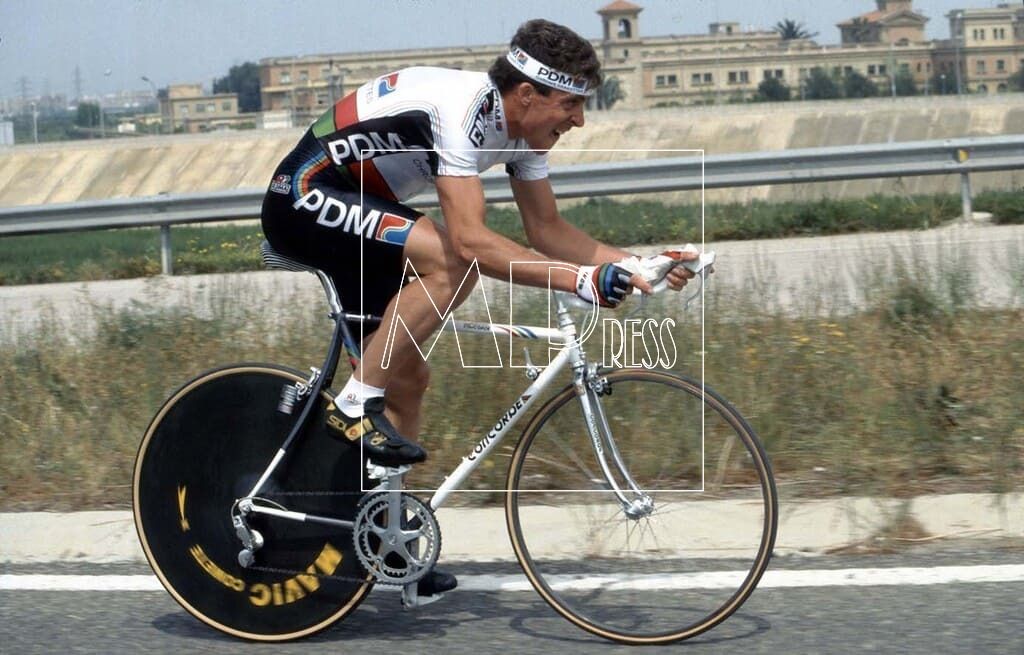 Pedro Delgado, 40 años de una leyenda del ciclismo español-01