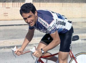 Muere Ángel Arroyo.